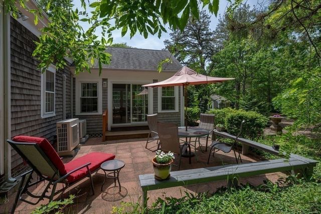 45 Old Paine Hollow Rd, Wellfleet, MA 02667