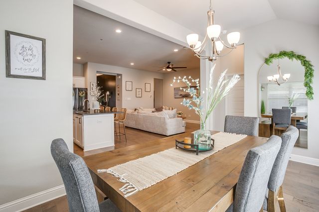 709 Waterford Way, Joshua, TX 76058