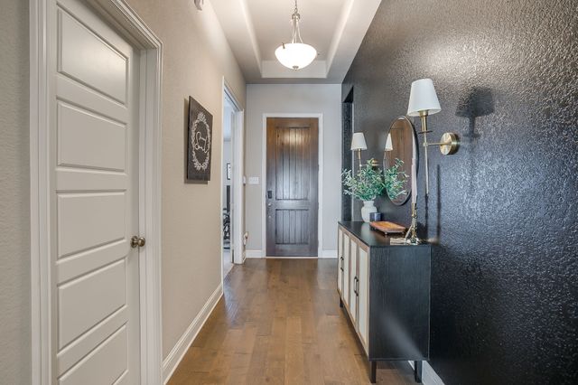 709 Waterford Way, Joshua, TX 76058