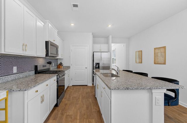 673 Ladywood Drive, Summerville, SC 29486