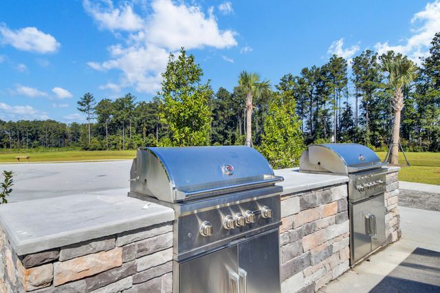 673 Ladywood Drive, Summerville, SC 29486