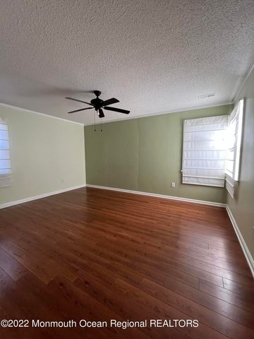 451 Harnell Avenue, Oakhurst, NJ 07755