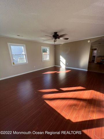 451 Harnell Avenue, Oakhurst, NJ 07755