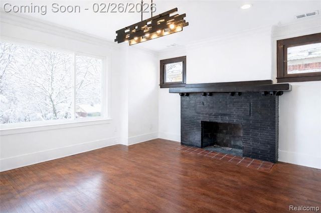 2270 W Philadelphia Street, Detroit, MI 48206