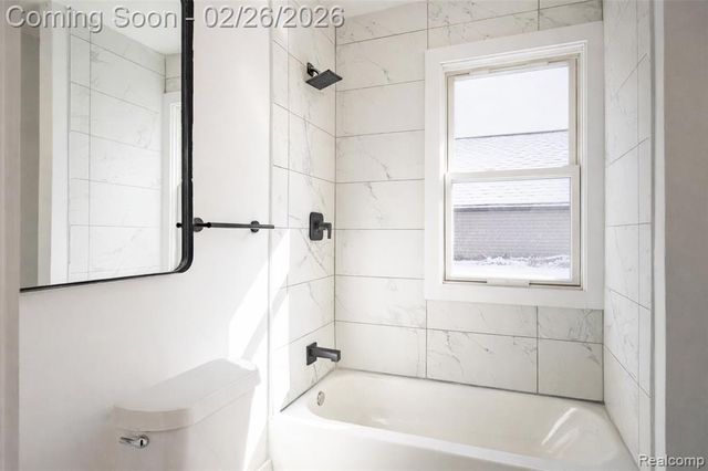 2270 W Philadelphia Street, Detroit, MI 48206