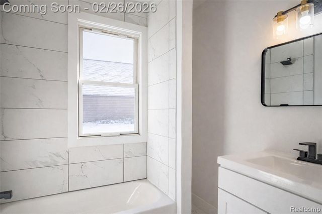 2270 W Philadelphia Street, Detroit, MI 48206