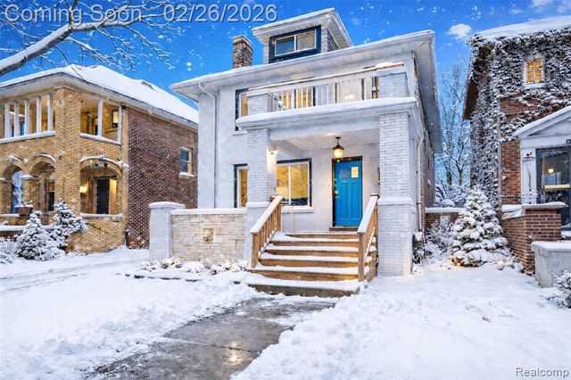 2270 W Philadelphia Street, Detroit, MI 48206