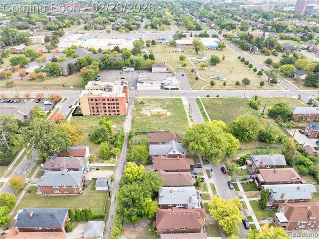 2270 W Philadelphia Street, Detroit, MI 48206