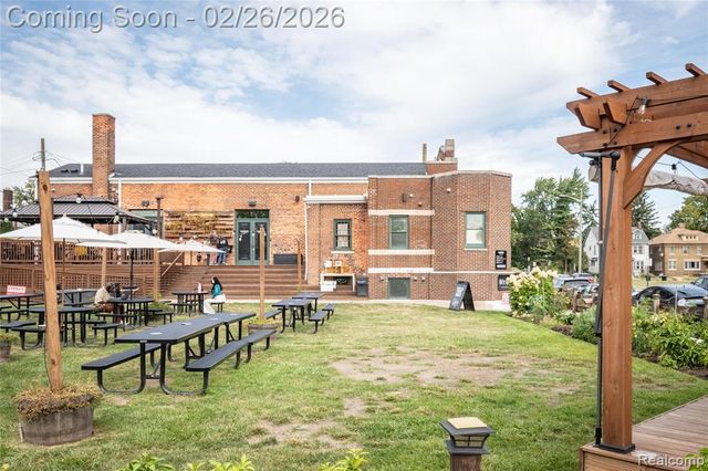 2270 W Philadelphia Street, Detroit, MI 48206