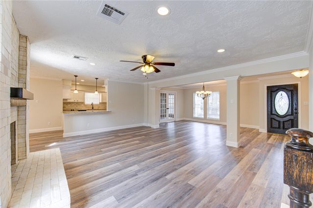 9115 Taidswood Drive, Spring, TX 77379