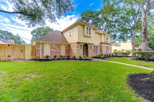 9115 Taidswood Drive, Spring, TX 77379