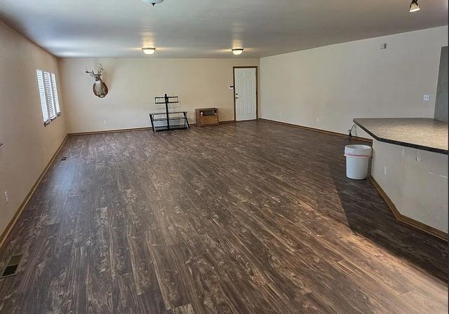 2905 N Henney Road, Choctaw, OK 73020