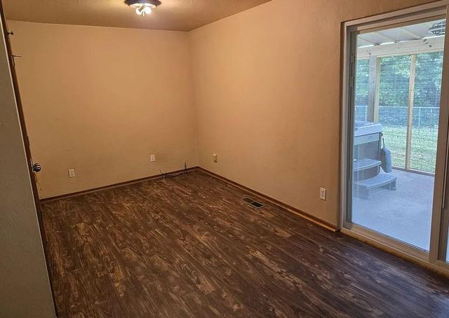 2905 N Henney Road, Choctaw, OK 73020