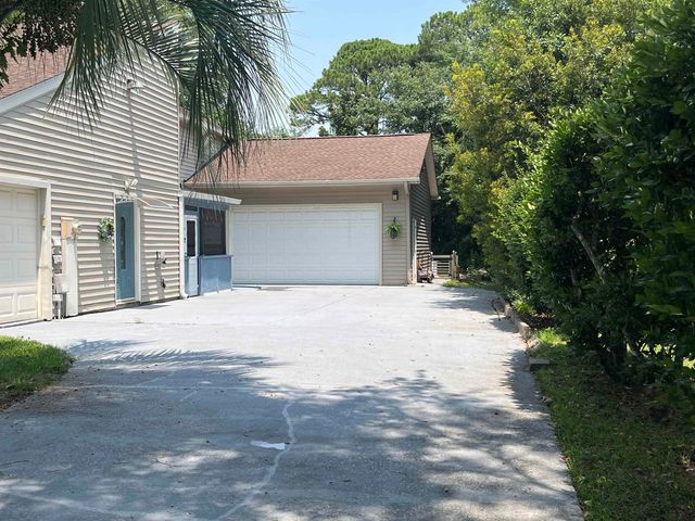 1710 Crooked Pine Dr., Surfside Beach, SC 29575