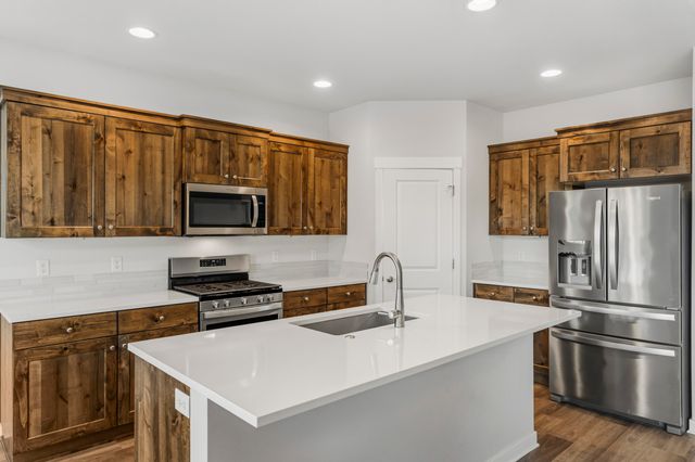 51925 Campfire Drive, La Pine, OR 97739