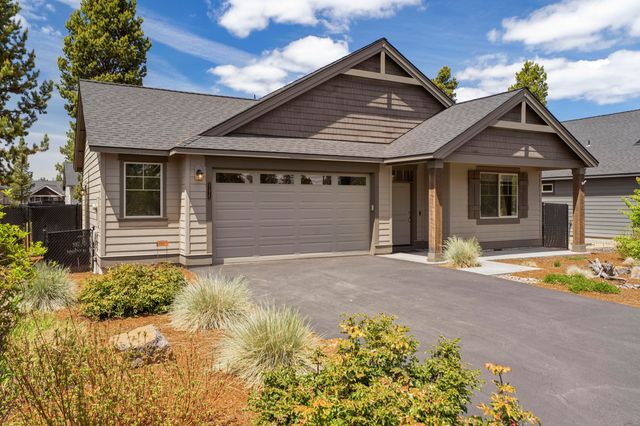 51925 Campfire Drive, La Pine, OR 97739