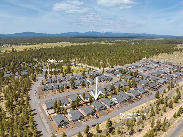 51925 Campfire Drive, La Pine, OR 97739