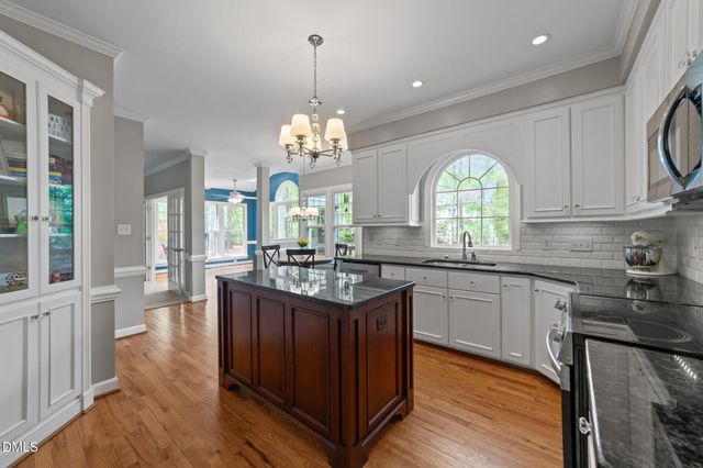 2003 Charington Court, Apex, NC 27502