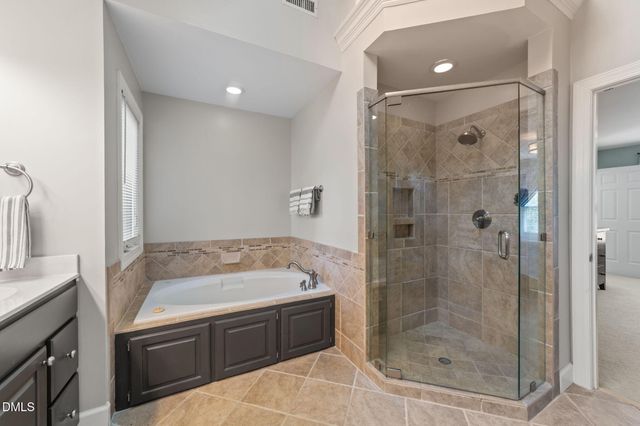 2003 Charington Court, Apex, NC 27502