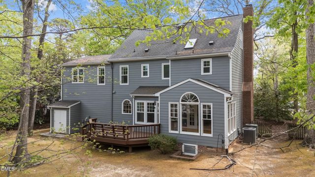 2003 Charington Court, Apex, NC 27502