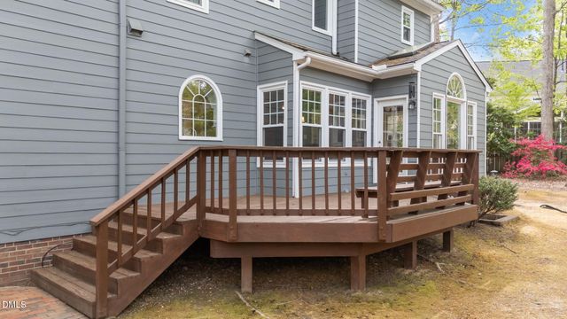 2003 Charington Court, Apex, NC 27502