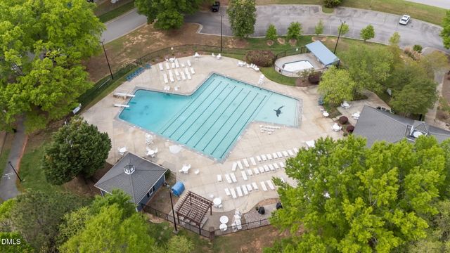 2003 Charington Court, Apex, NC 27502