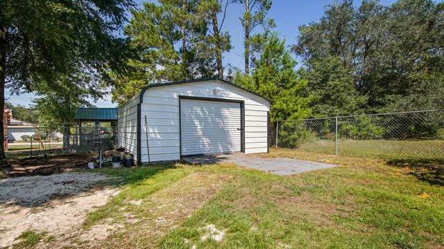 127 Spikes Road, Southport, FL 32409