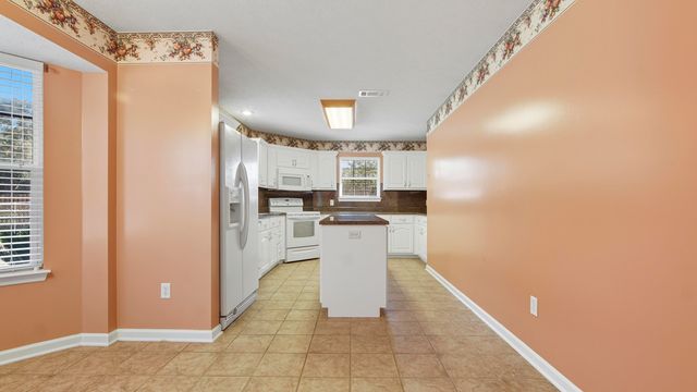 127 Spikes Road, Southport, FL 32409