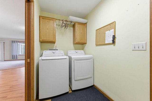 1399 W SOUTH PARK AVENUE, Oshkosh, WI 54902