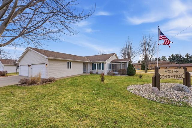 1399 W SOUTH PARK AVENUE, Oshkosh, WI 54902