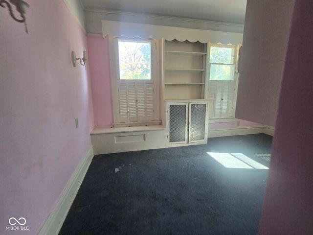 1617 S 5th Street, Terre Haute, IN 47802