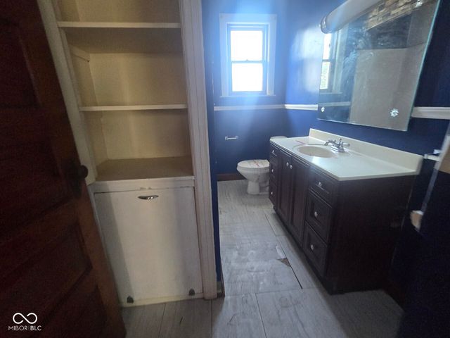 1617 S 5th Street, Terre Haute, IN 47802