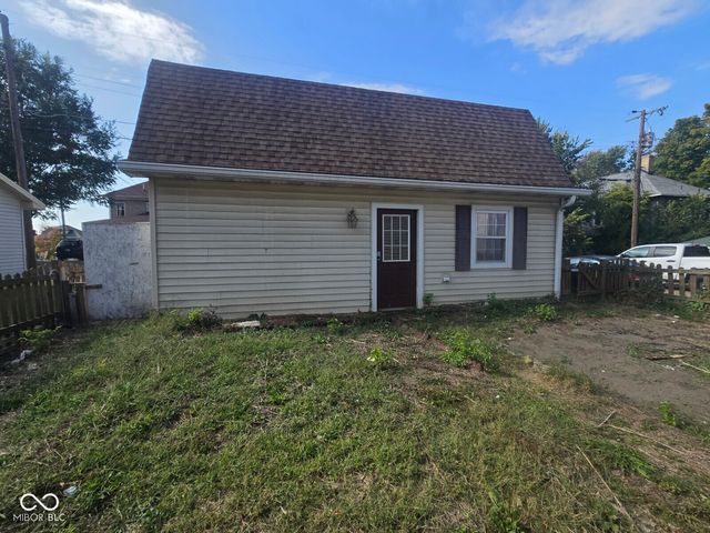 1617 S 5th Street, Terre Haute, IN 47802