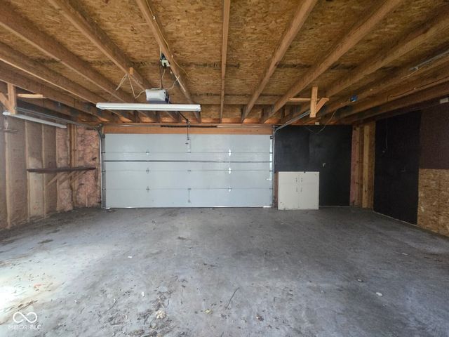 1617 S 5th Street, Terre Haute, IN 47802