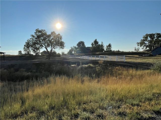 243 S 80th St W, Billings, MT 59106