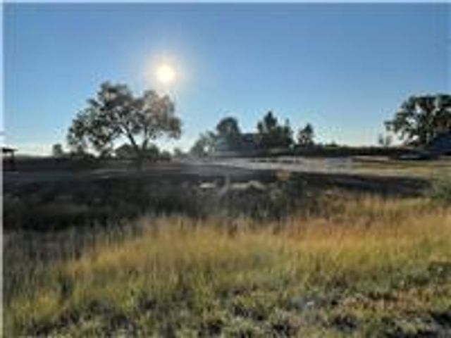 243 S 80th St W, Billings, MT 59106