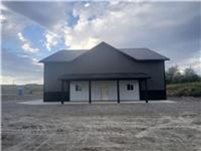 243 S 80th St W, Billings, MT 59106