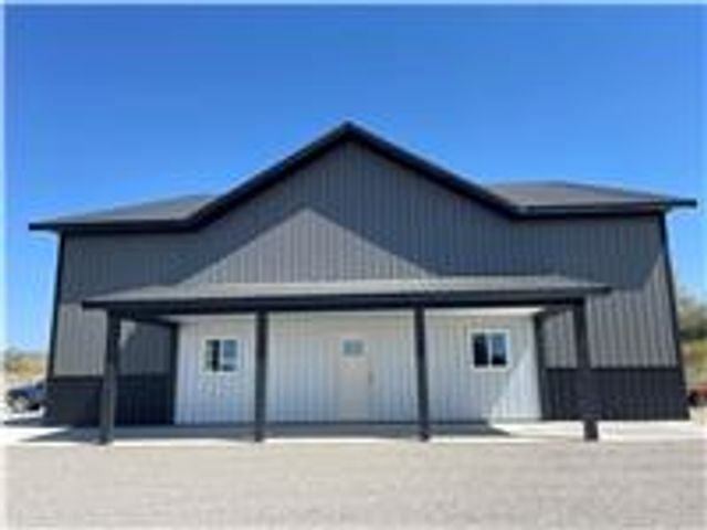 243 S 80th St W, Billings, MT 59106