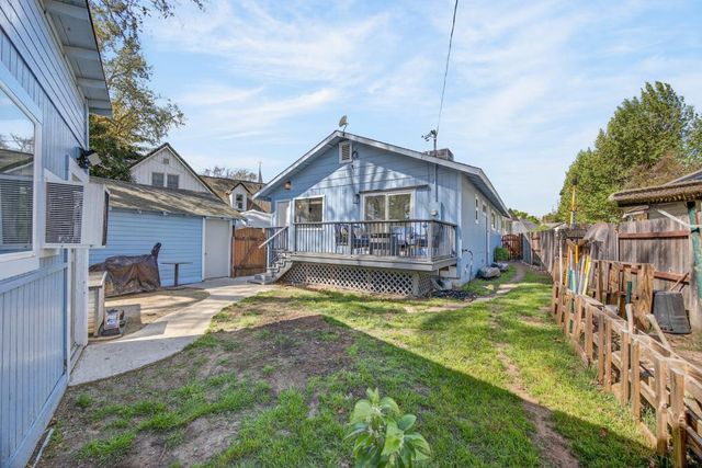 11727 Washington Ave, Courtland, CA 95615