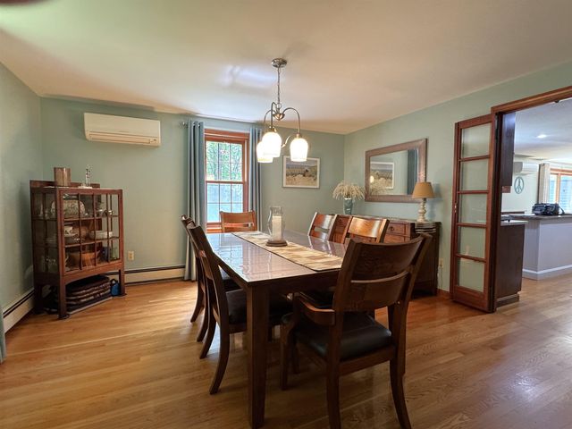 4 Riverwood Road, Kingston, NH 03848