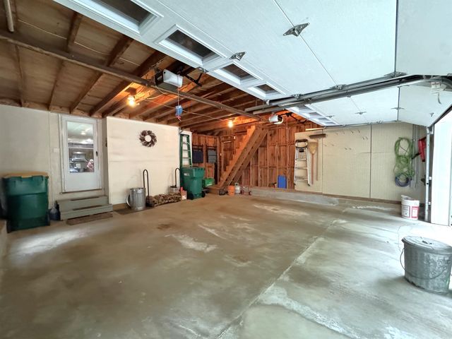 4 Riverwood Road, Kingston, NH 03848