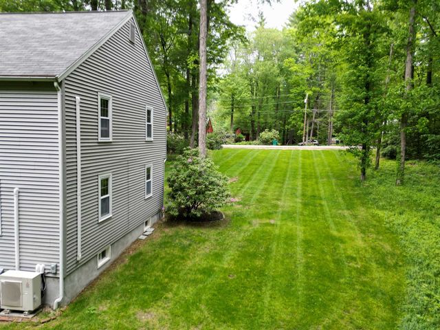 4 Riverwood Road, Kingston, NH 03848