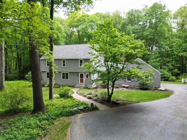 4 Riverwood Road, Kingston, NH 03848