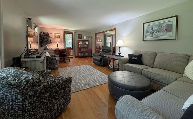 4 Riverwood Road, Kingston, NH 03848