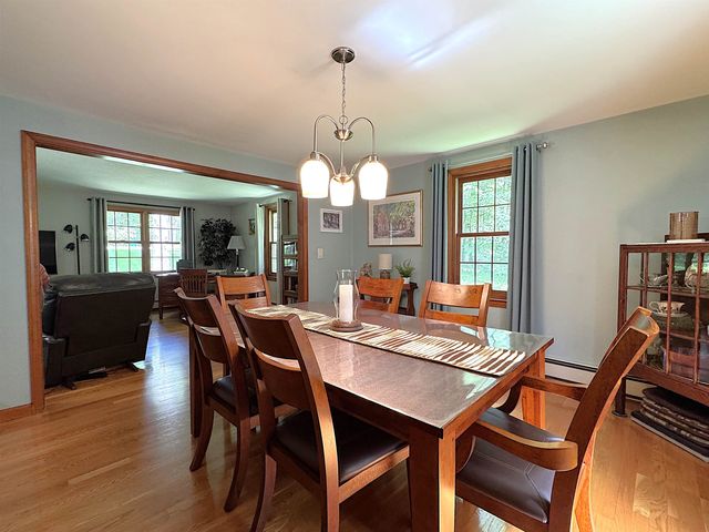 4 Riverwood Road, Kingston, NH 03848