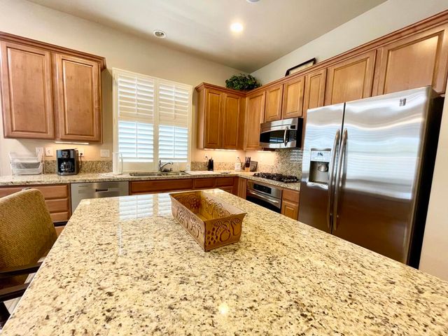 81677 Avenida Parito, Indio, CA 92203