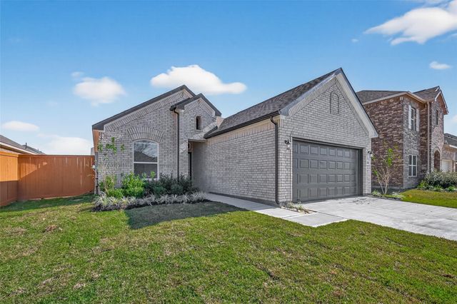 13713 Windward Mist Drive, Texas City, TX 77535