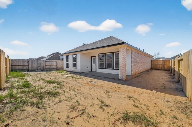 13713 Windward Mist Drive, Texas City, TX 77535