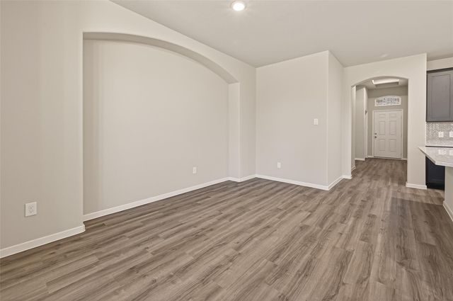 13713 Windward Mist Drive, Texas City, TX 77535