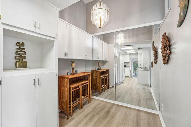 101 Holly Frst, Nashville, TN 37221